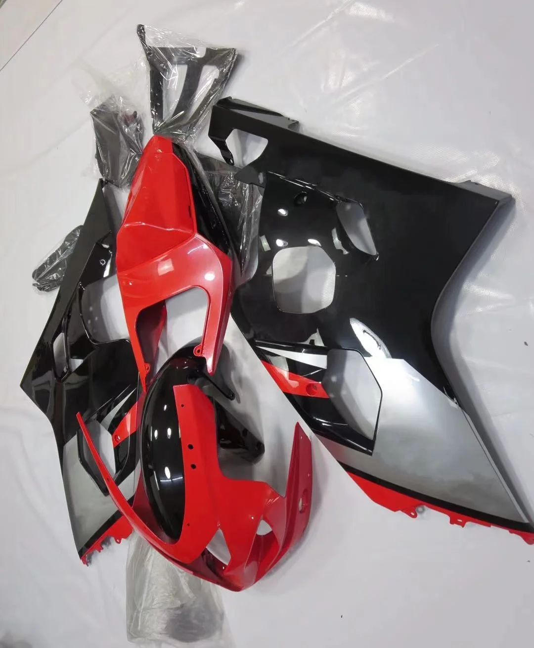 

2021 WHSC Motorcycle Fairing Kit For SUZUKI GSXR600-750 2004-2005 Fairing Body Kit, Pictures shown