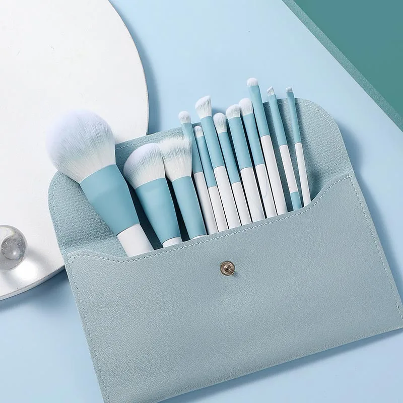 Wholesale Premium Quality Super Soft ABS Professional Makeup Brush Set Unbranded Private Label Face Fan Brush for Concealer
