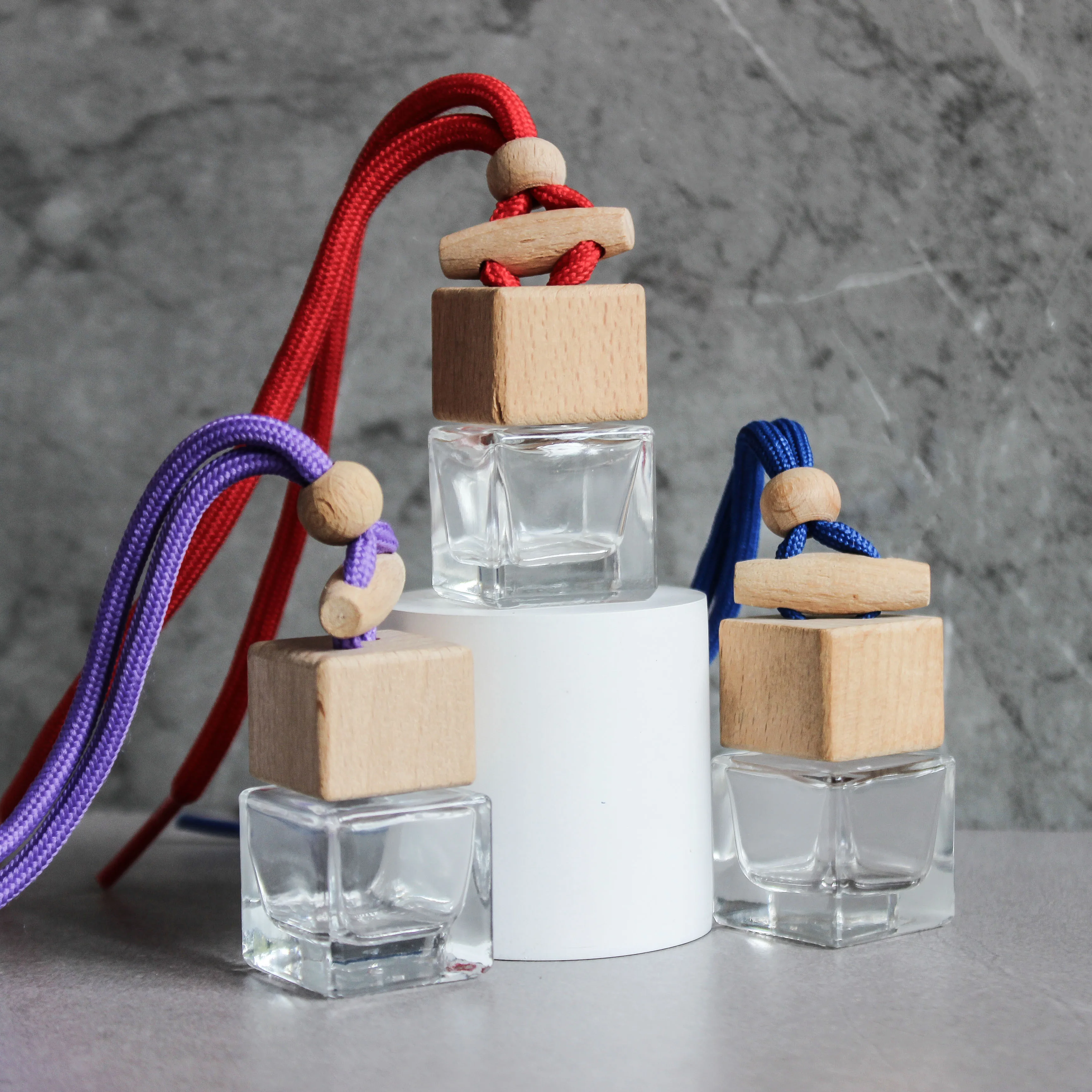 8ml Square Glass Perfume Bottle with Beech Wood Cross-Bar Stick Car Air Freshener Hanging Empty Bottle