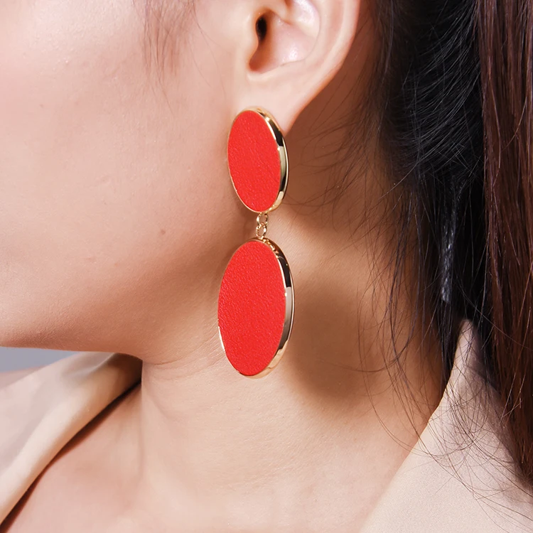 

2021 Wholesale Cheap Simple Jewelry Earrings Oval Trendy Minimalist Style Unisex Leather Metal Material