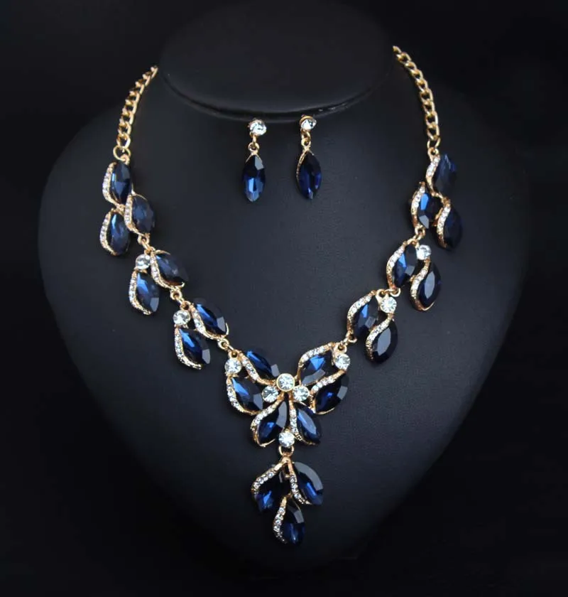 

XL46 High quality European Bridal Crystal jewelry set Wedding Rhinestones jewelry set Crystal Necklace And Earrings Set