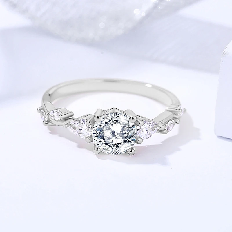 

Dainty Wedding Engagement Moissanite Diamond Eternity Ring Women 18K Gold Plated Moissanite Rings 925 Sterling Silver