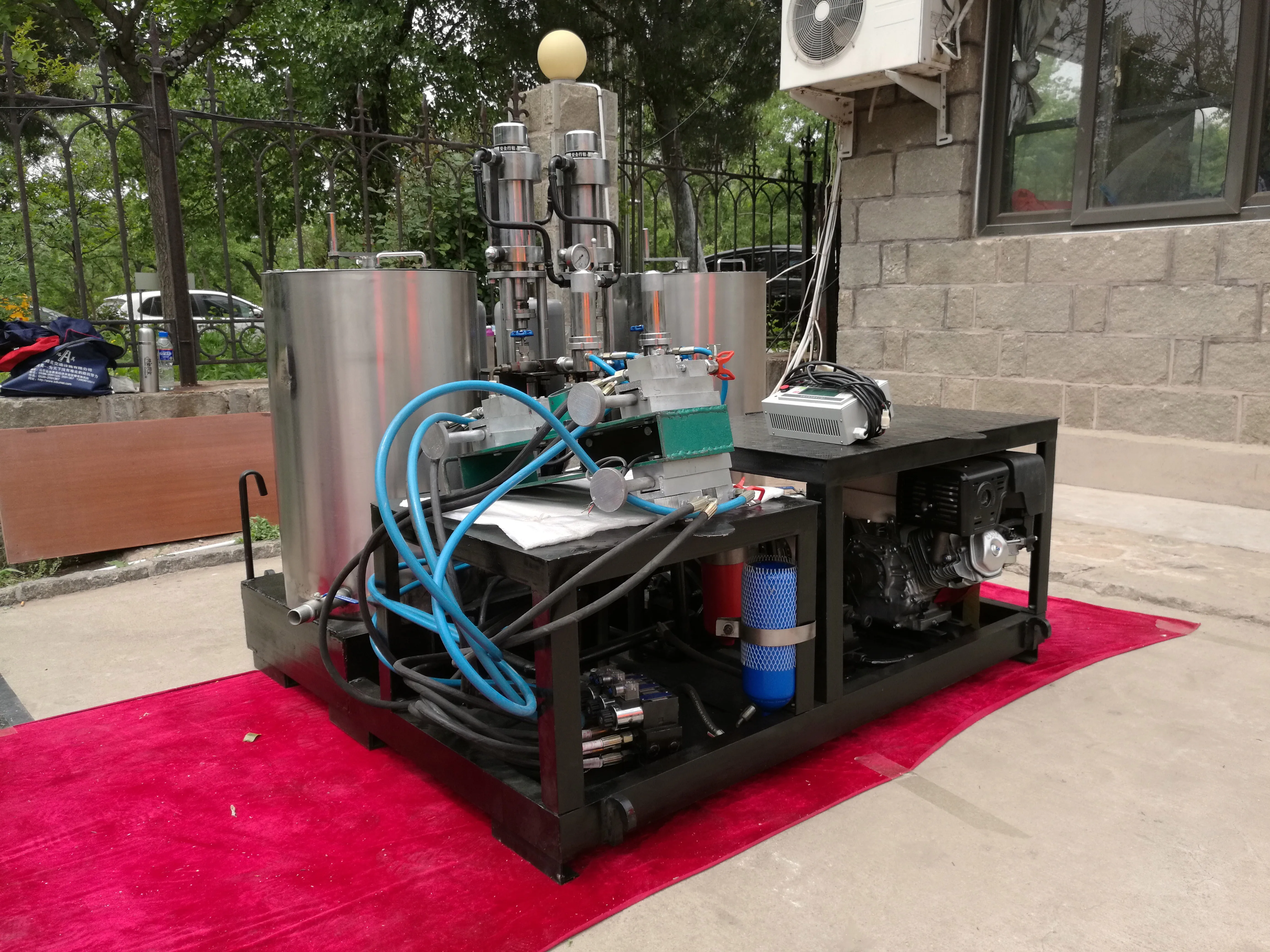 Truck Mounted Cold Solvent Paint Road Marking Machine Buy Road Line