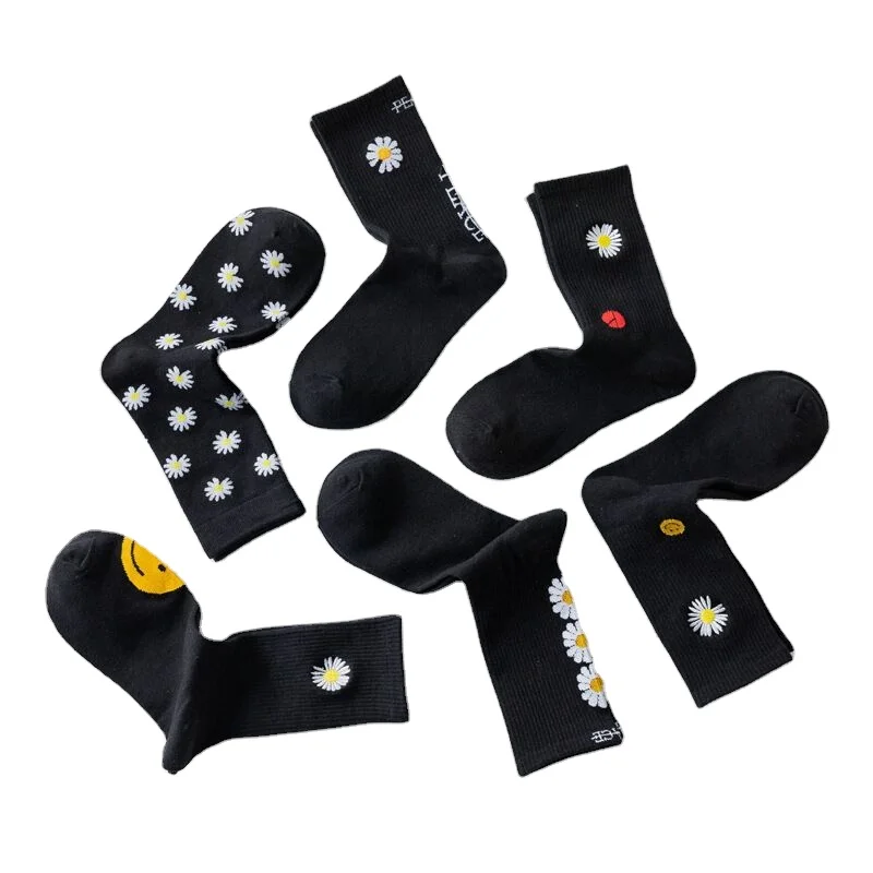 

Custom design embroidered logo knitted warm socks/mens socks custom logo, Black