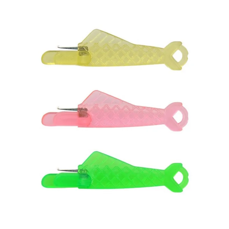 

Wholesale Simple New Plastic Fish Type Sewing Machine Needle Threader