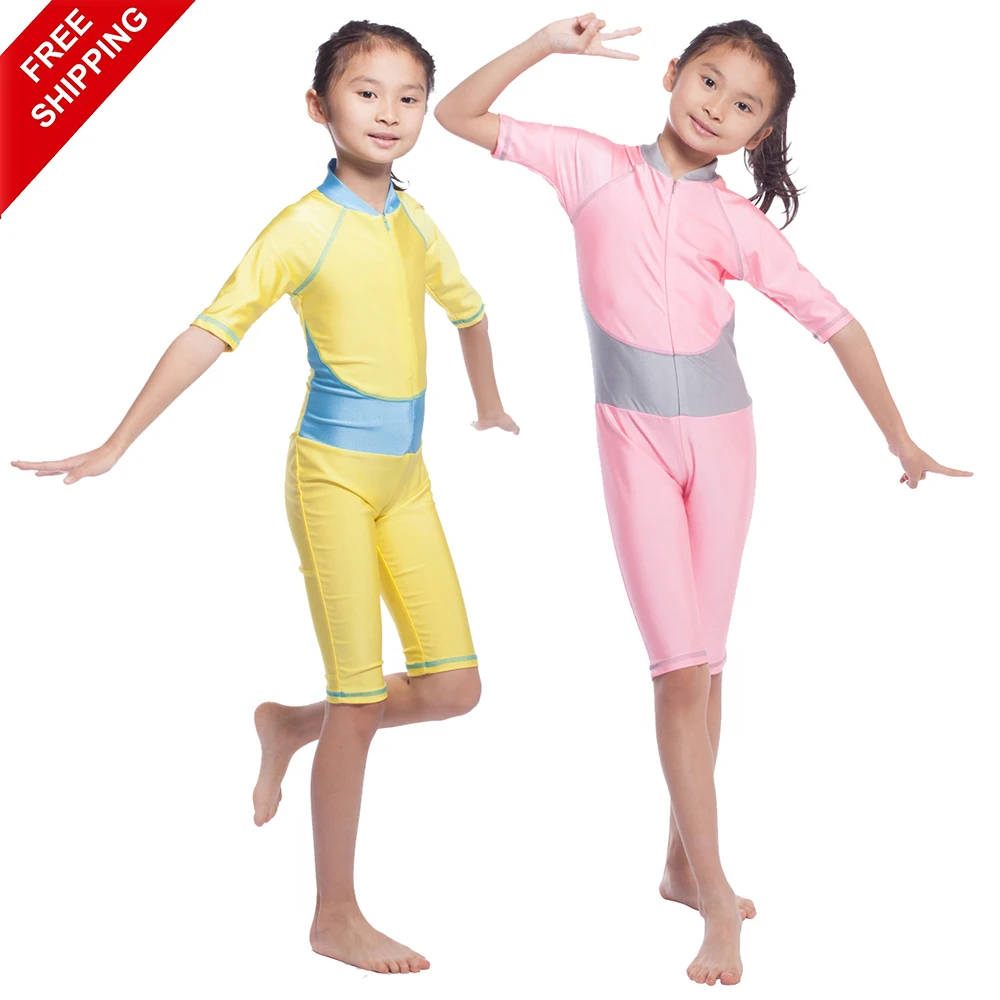 

FREE SHIPPING Kids Girls Conservative Cute V-Neck Color Stitching Belt Design consists Hat Islamic Muslim Swimsuit Swimwear, Gold/pink