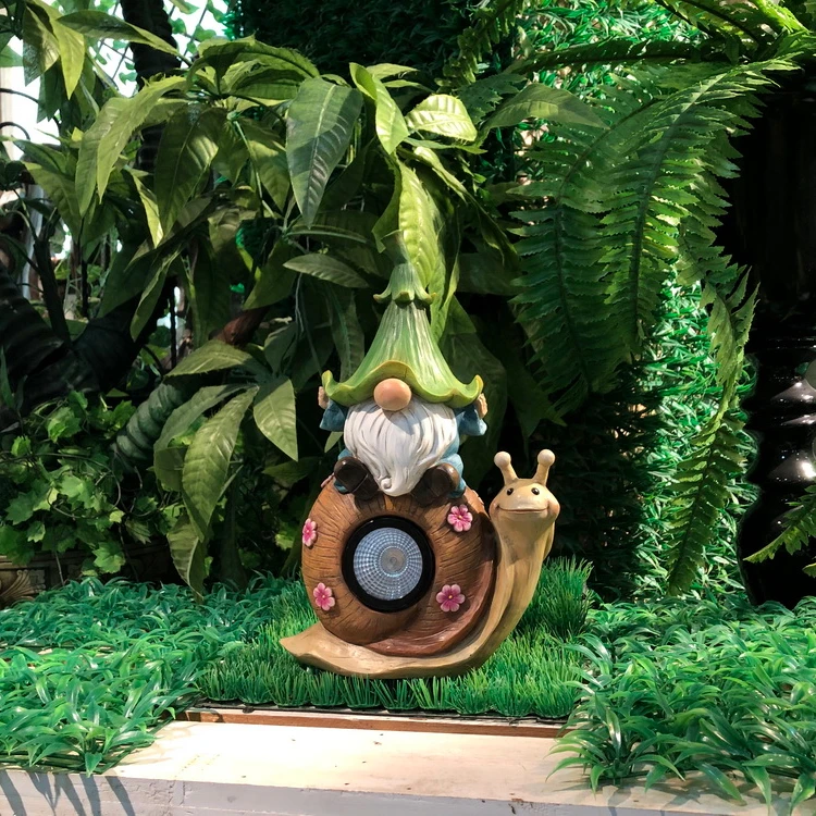 

Polyresin Gnome Riding on Snail with Solar Light, Customized color