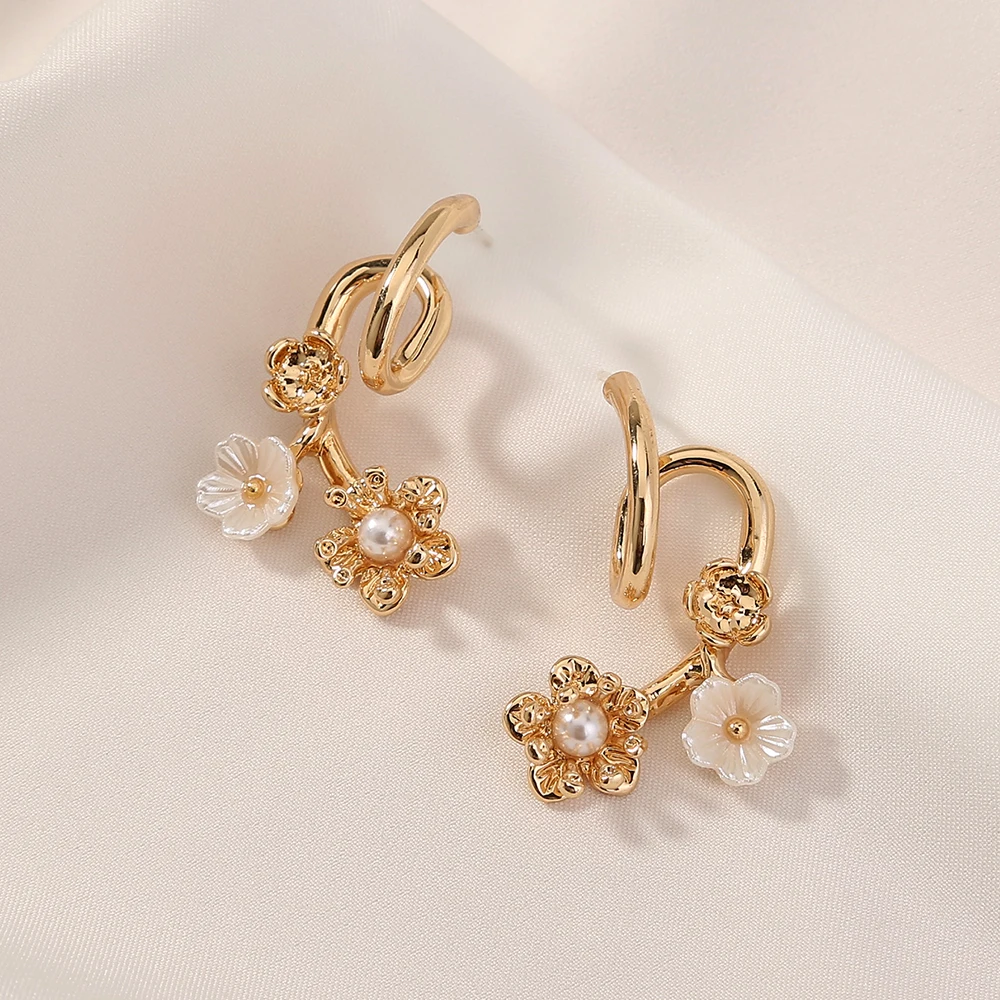 

Korean Fashion Metal Elegant Grow Flower Pearl Gold Hoop Earrings Women Jewelry