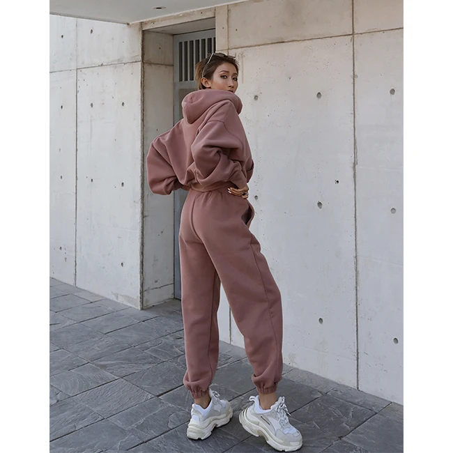 

2021 OEM autumn winter sweat suits women Custom velvet women set crop top oversize women's hoodies