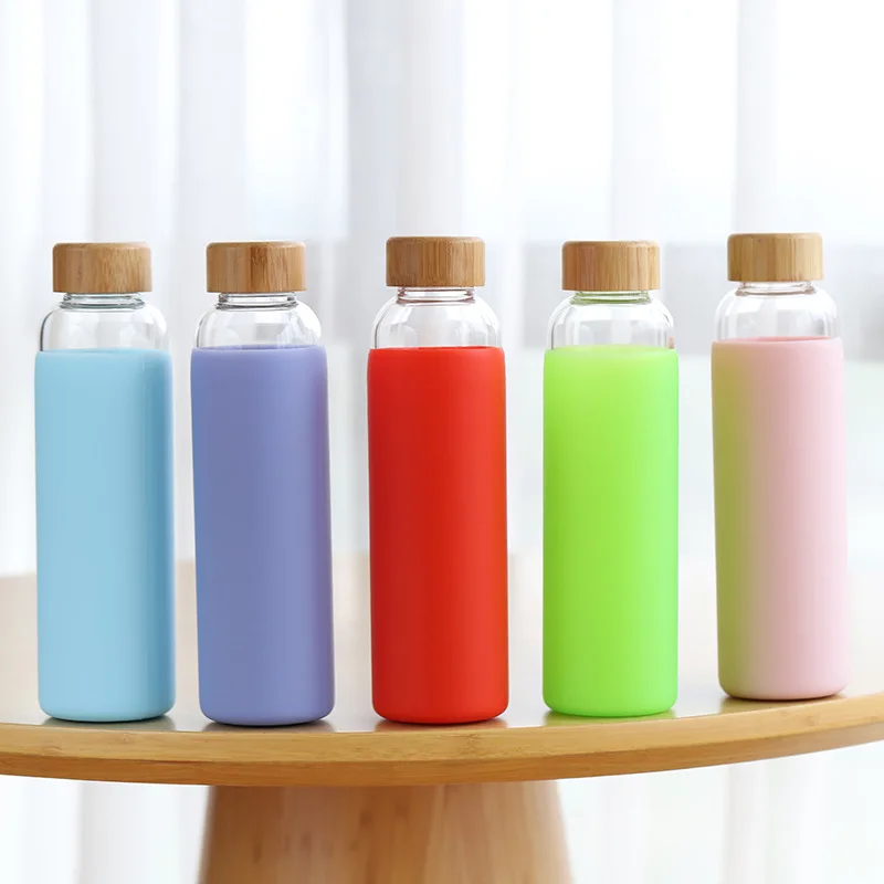 

Mikenda Custom Top Quality Glass Water Bottle Borosilicate With Silicone Sleeve Sell Well Water Glass Bottle With Bamboo Lids, Can be customized