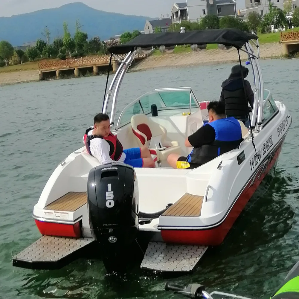 

19FT Wakeboard Bow Rider Sport Boat for 8-10 People