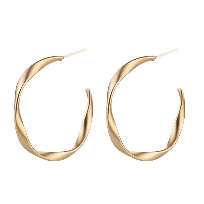 

Minimalism Gold Tone Metal Large Geometric Circle Hoop Earrings Simple Spiral Twist C Shape Clip On Earrings For Women