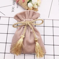 

High- quality Gift Jewelry Drawstring Velvet Bag with Logo Tassel