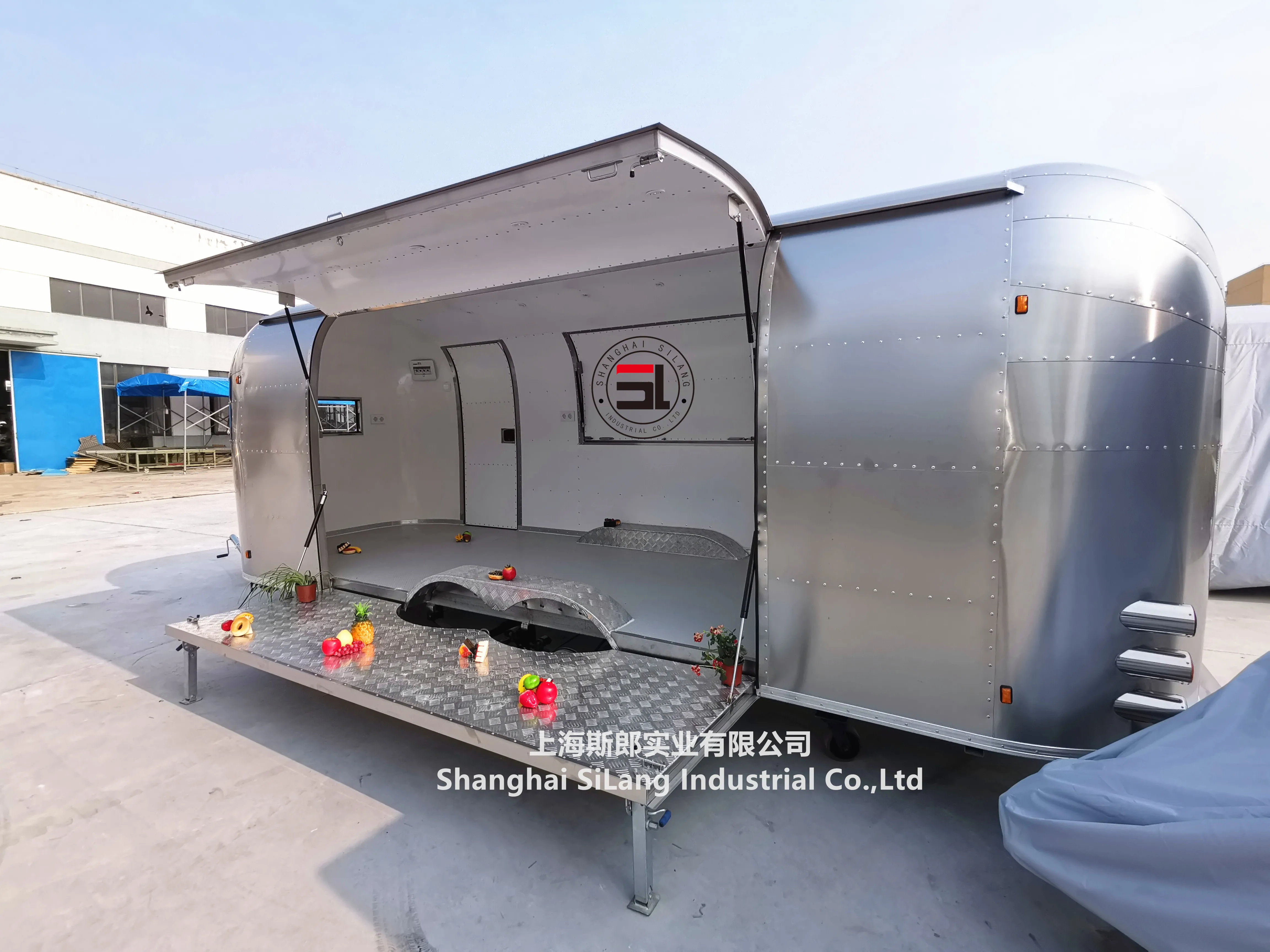 Airstream food cart camping mobile kitchen in sale/ waffle pizza ice cream bread street fast food trailer food truck in sale manufacture