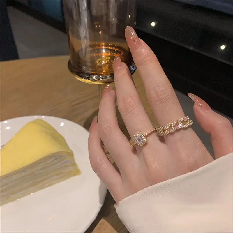 

Ins Beautiful Micro Pave Zirconia Stones Moon Star Link Chain Band Rings 18k Gold Plated Geometric Square Cz Moon Open Rings