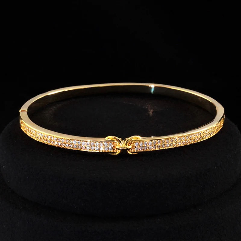 

Ruidi Rhinestone Bling Buckle 18K Gold Plated Designer Bracelets Bangles