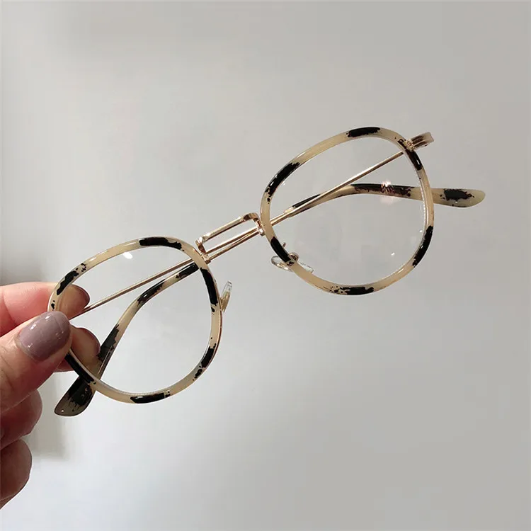 

2020 Custom Fashion Round Frames Unisex Women Clear Lens Vintage Metal Optical Glasses