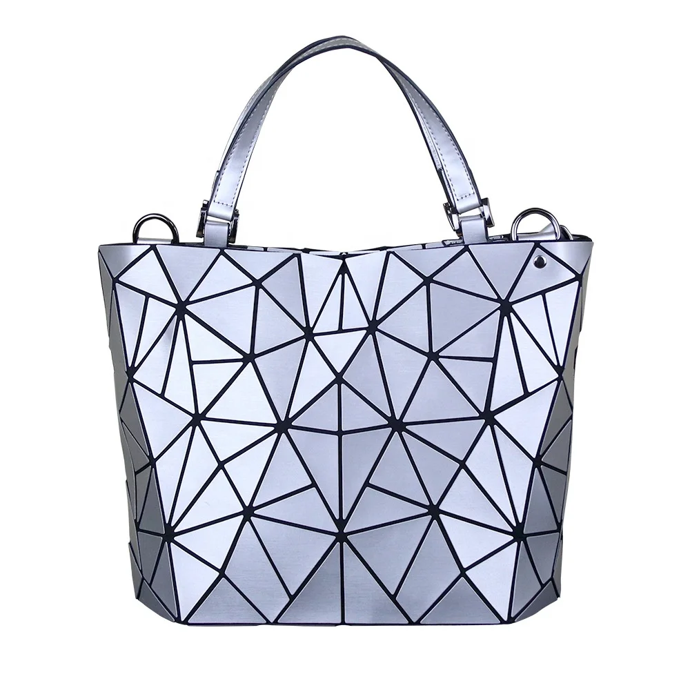 

Fashion Women Geometric Luminous Lattice Reflective Fold Shoulder Geometric Deformation Irregular Holographic Handbag