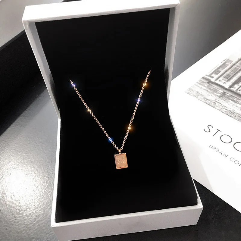 hot sell Lucky letter square b