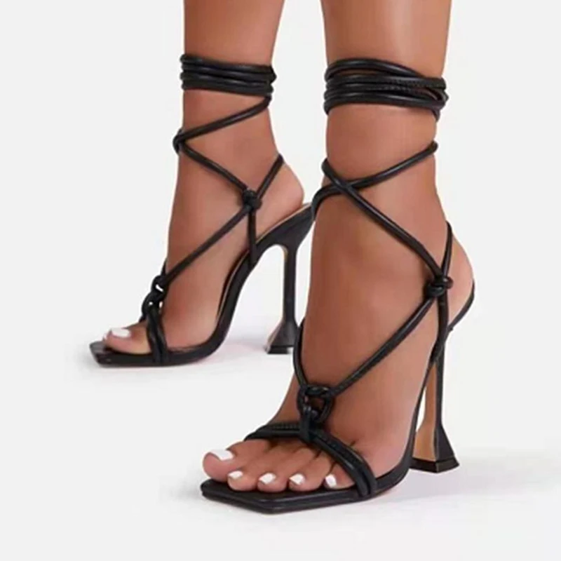 

2022 Summer Gladiator Narrow Band Ankle Strap Women High Heels Strappy Sandals Square Toe Strange Style Ladies Heels Shoes