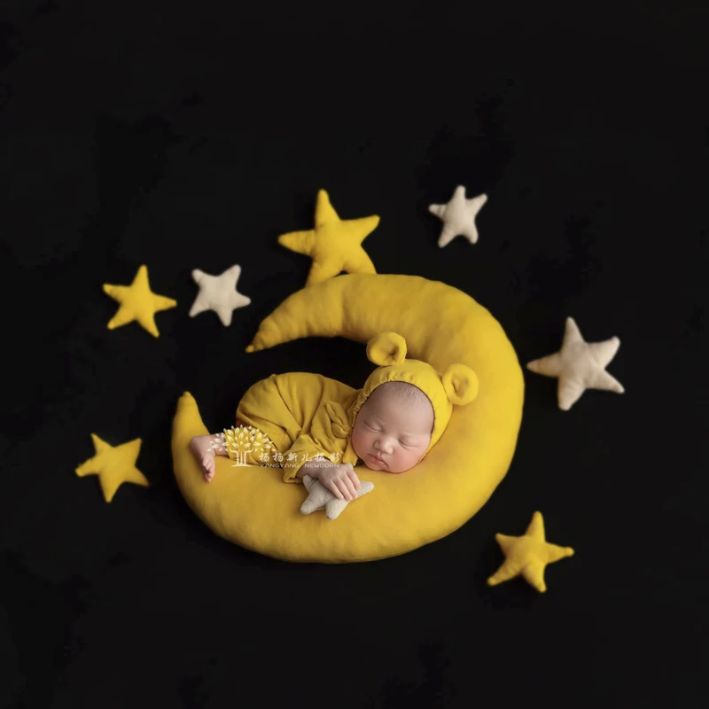 

New Newborn Creative Props Stars And Moon For Baby Photography Prop Posing Moon And Stars Studio To Shoot Accessories Photo Prop, Multiple