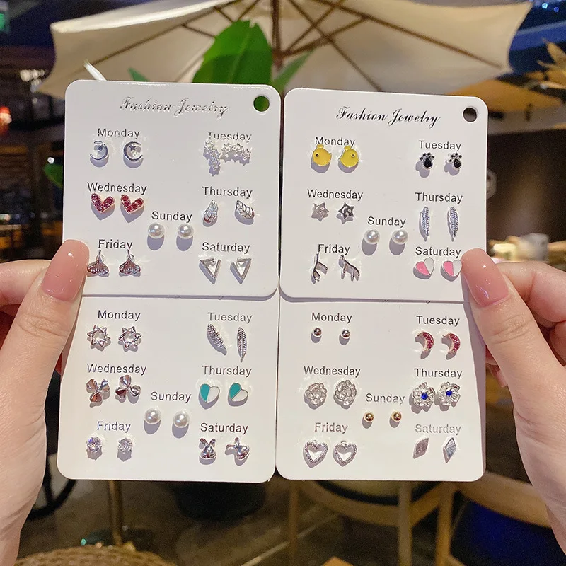 

HONGTONG Factory Wholesale Amazon Hot Models New Wild Summer Simple One Week Small Earrings For Women, Picture