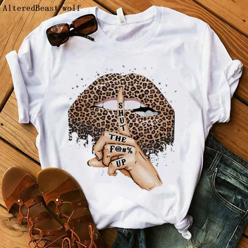 

Stock T-Shirt Women'S T-Shirts 2022 Short Sleeve Boutique Lip Custom Tshirt Printing White Polyester Letter Graphic T Shirts