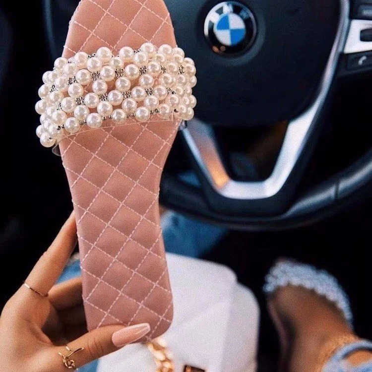 

2021 latest fashion sexy women sandals flat shoes summer pearl slipper square slippers, Picture