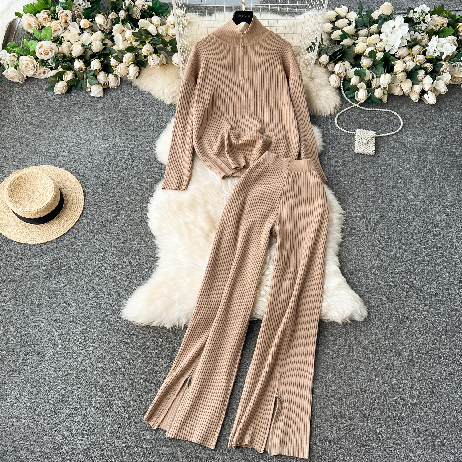 

Winter Casual 2 Piece Set For Women Top And High Waist Knitted Pants Set Jogging Suits Wholesale
