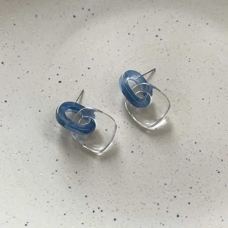 

circle dangle blue acrylic earrings