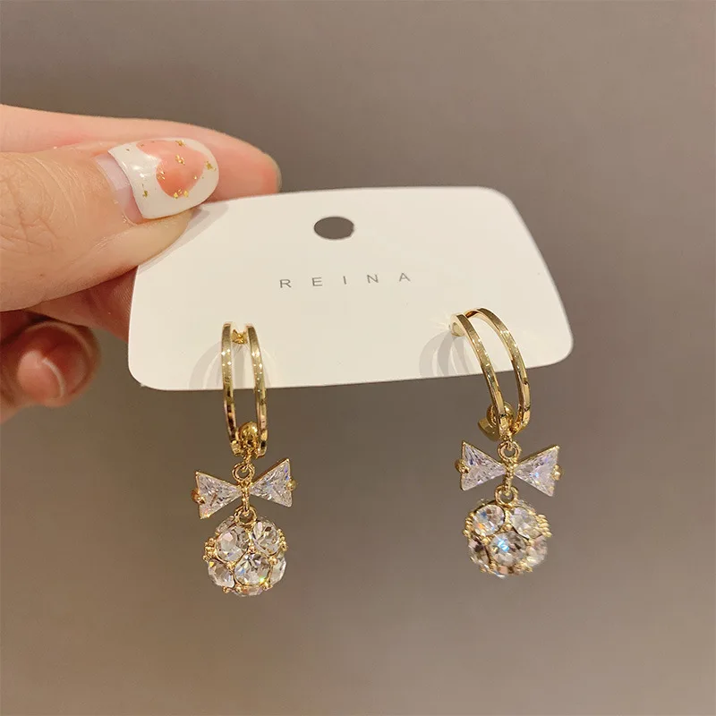 

luxury ball hang crystal drop fashionable earing manufacturer