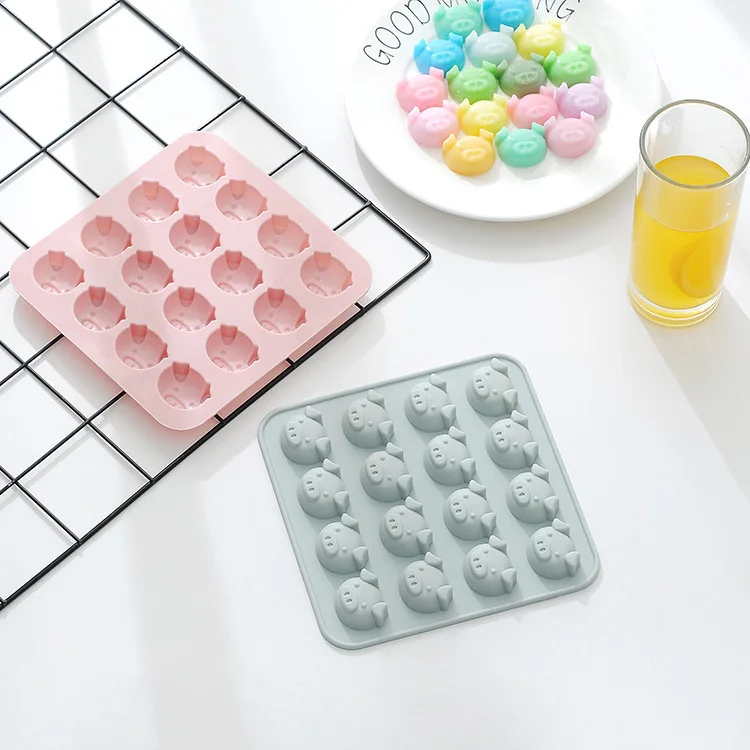 

Cartoon pig head silicone chocolate ice tray cake mold pig shaped caking mold silicone molds of cartoon characters