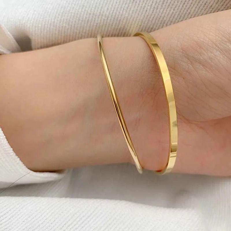 

Titanium Steel Plated 18K Gold Women'S One-Line Simple Thin Section Narrow Version Slender Bracelet Bracelet, Picture shows