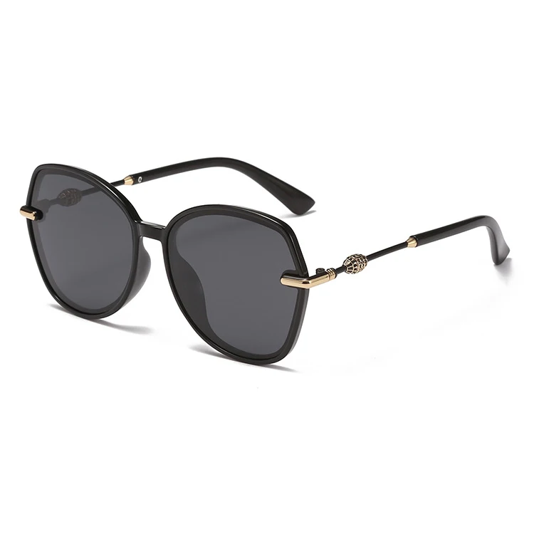 

2020 New Style Colorful Travel Polarized Sunglasses