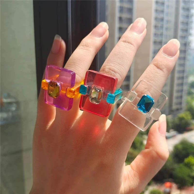 

Rinhoo Fashion Cute Party Gifts Geometric Zircon Transparent Square Resin Rings Jewelry Acrylic Finger Rings For Girls Women