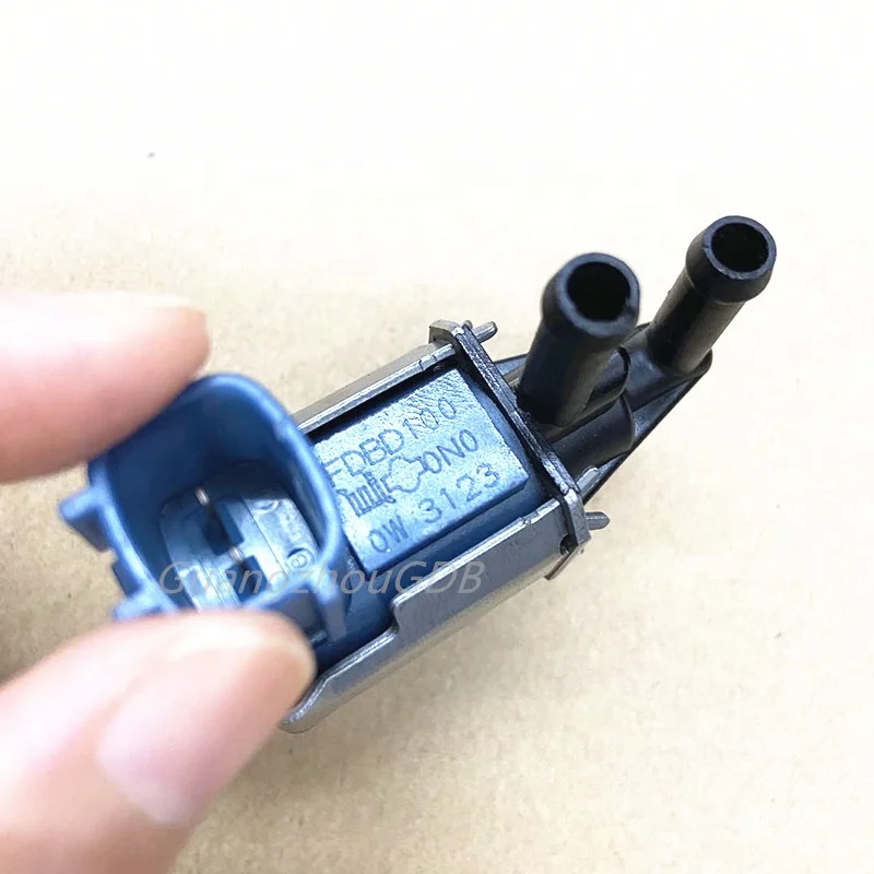 Car Vacuum Pressure Converter Forturbo Solenoid Valve For Nissan Sentra