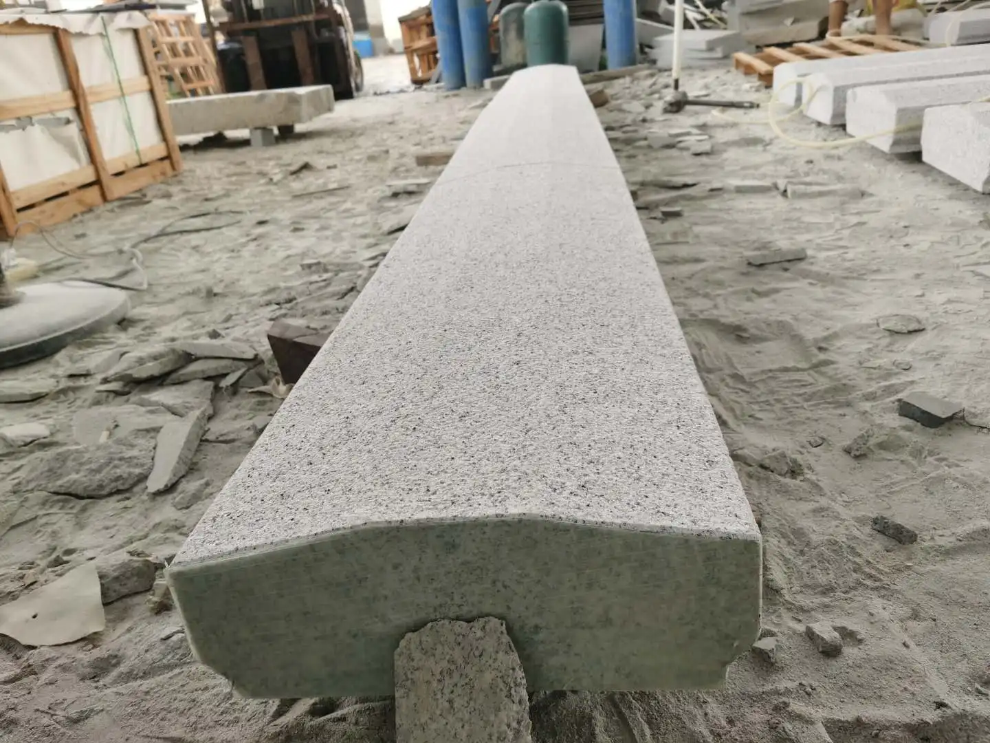 G623 Sesame White Granite Natural Stone Covering Exterior Wall Coping