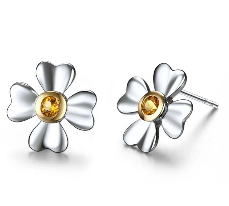 

Fashion 2021 Trend 925 Sterling Silver Flower Charm Zircon Dainty Designer Jewelry Four Clover Cute Earring Stud For Women, Siver