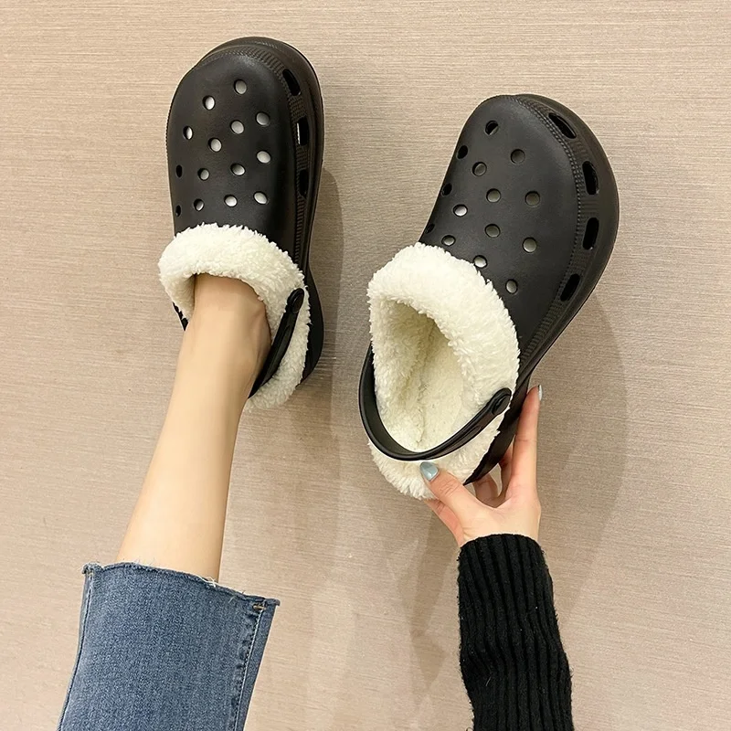 

J&H fashion 2021black warm winter platform fur croc clog shoes women's warm designer sandals shoess