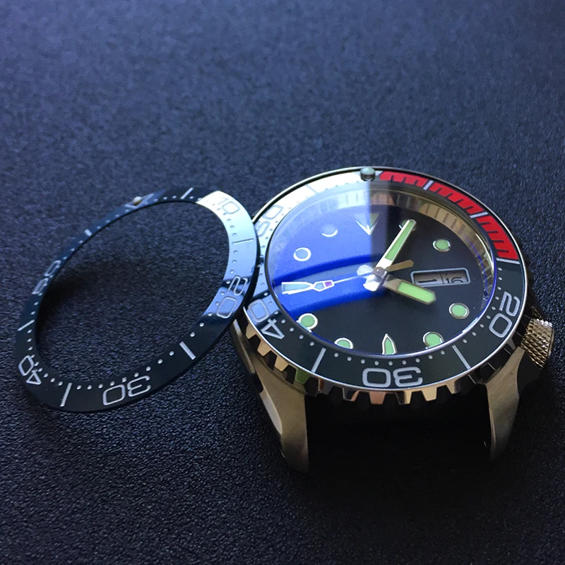 

Slopping ceramic bezel insert 38*30.6mm Luminous pip at 12 For Seiko SKX007watch parts