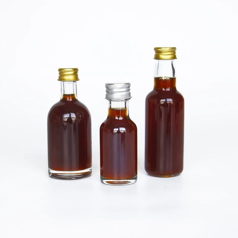 Wholesale Cheap Price Small Liquor Bottle 50ml Miniature Spirit Glass Bottles With Screw Lid
