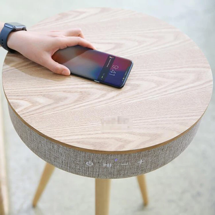 Стол с беспроводной зарядкой. Qi Charger Table.