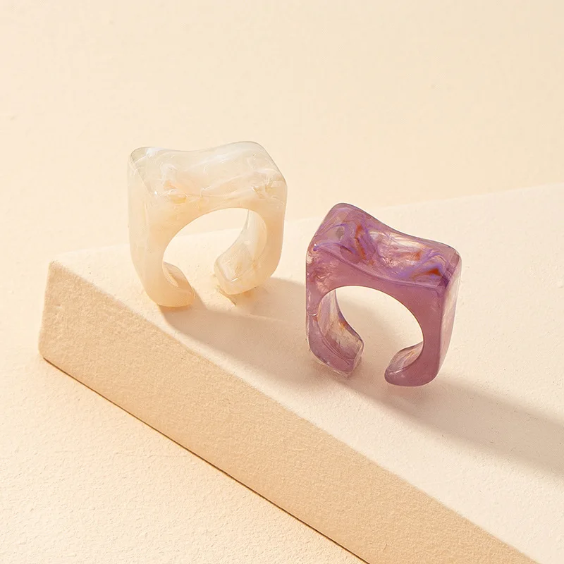 

2021 Sailing Jewelry Opening Resin Acrylic Ring Resin Acrylic Couple Ring