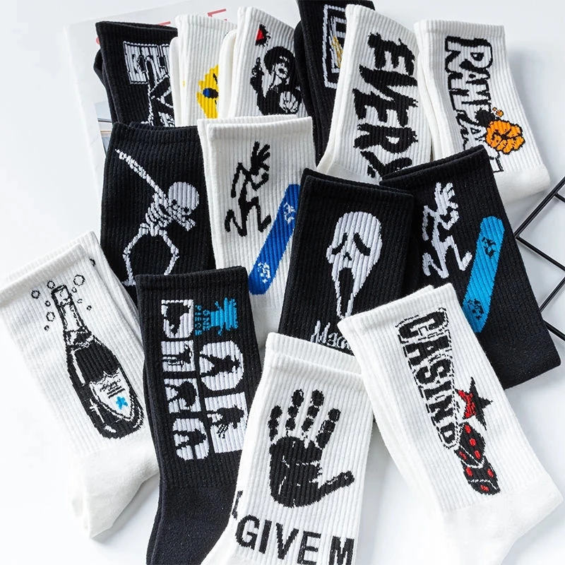 

Ins Style Basketball Men Socks Cotton Hip-hop Female Sports Socks High Quality Harajuku Cool Funny Socks For Men And Women, Black,white