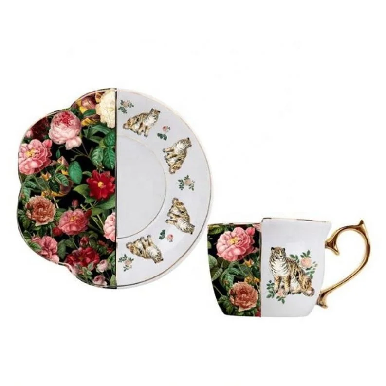 

Ceramics European Vintage Irregular Coffee Sets Luxury Gold-Plated Elegance Delicate Gorgeous High Quality Tea, White