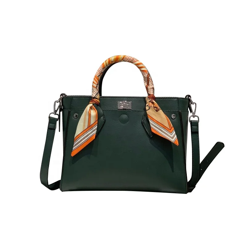 

Women Elegant Large Capacity Bags Wholesale Custom Quality PU Leather Shoulder Bag