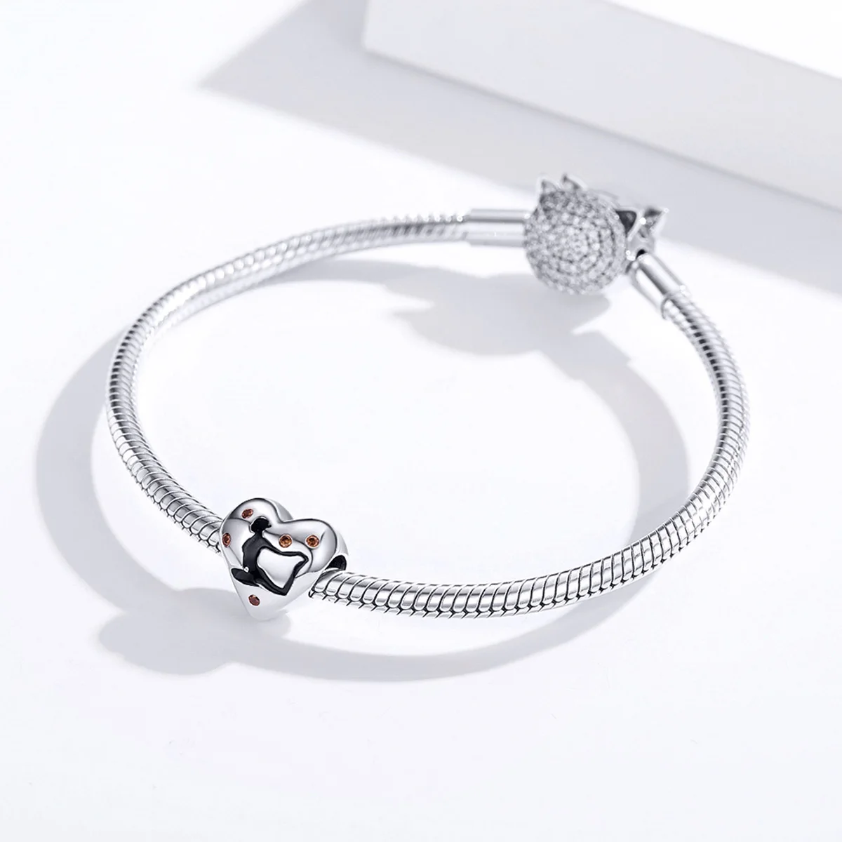 

Elegant 925 Silver Yoga Position Heart Shape Trendy Charm Jewlery Making Charms