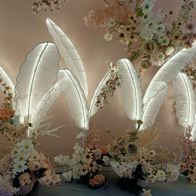 

Wedding decoration banana leaf lower light LED decoration flower lamp for T stage