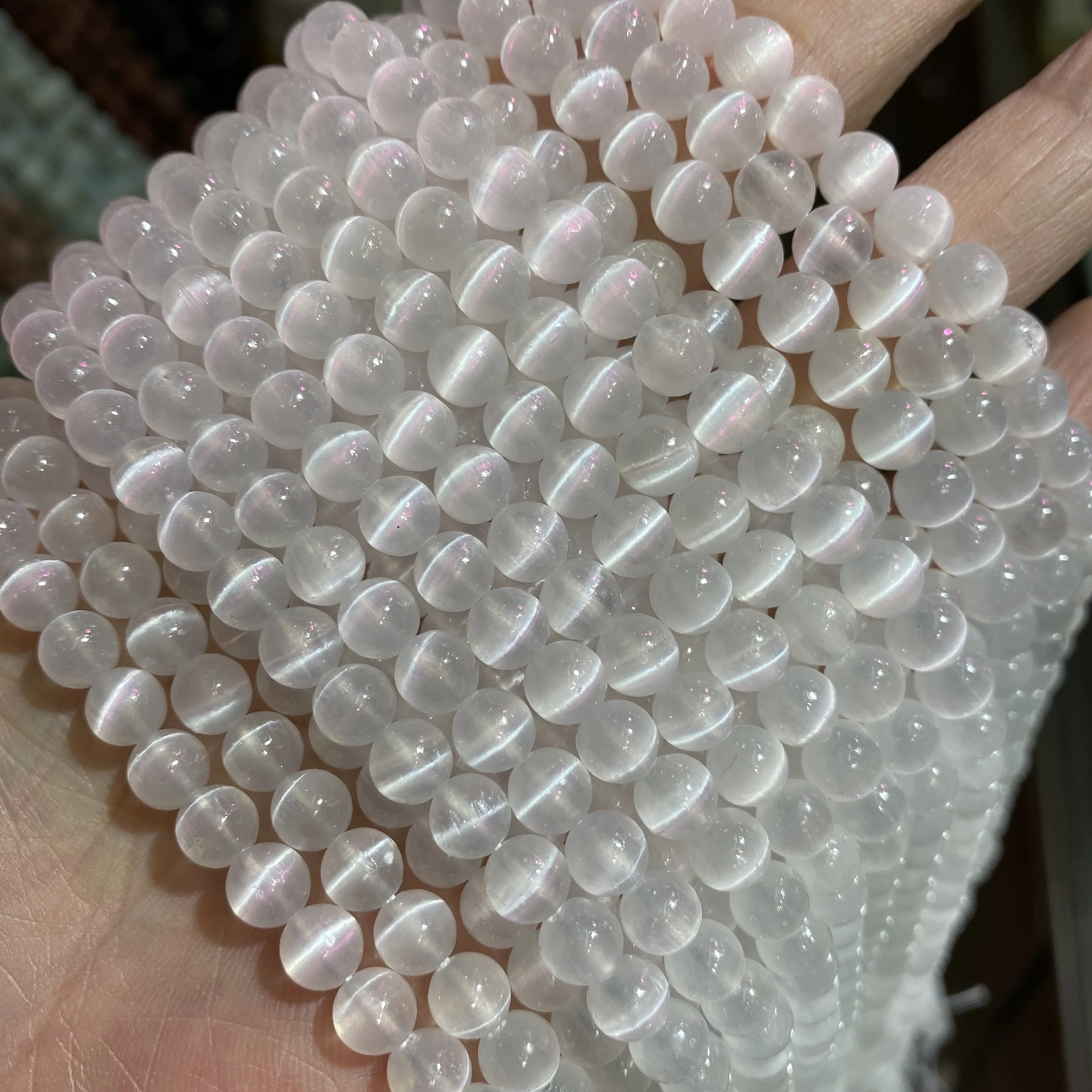 

Factory Stock Wholesale Top Quality Loose Round Reflective Strand Bead Selenite