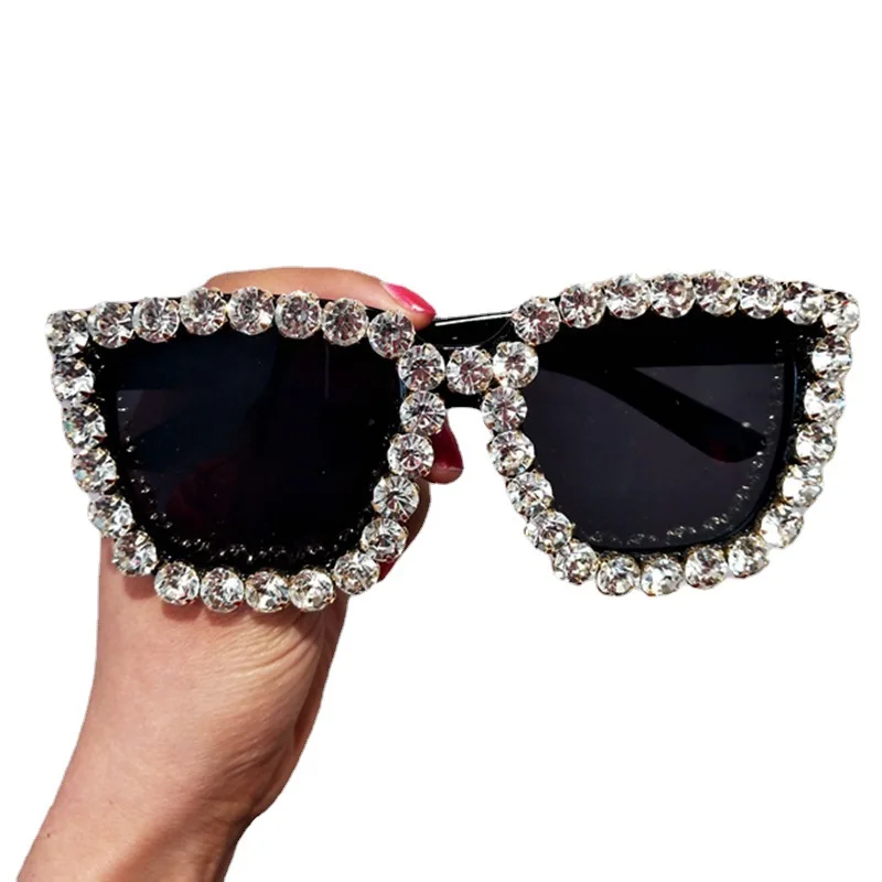 

Shiny Oversized Frame Big Rhinestone Sunglasses Luxury Decorative Sunglasses, Colors